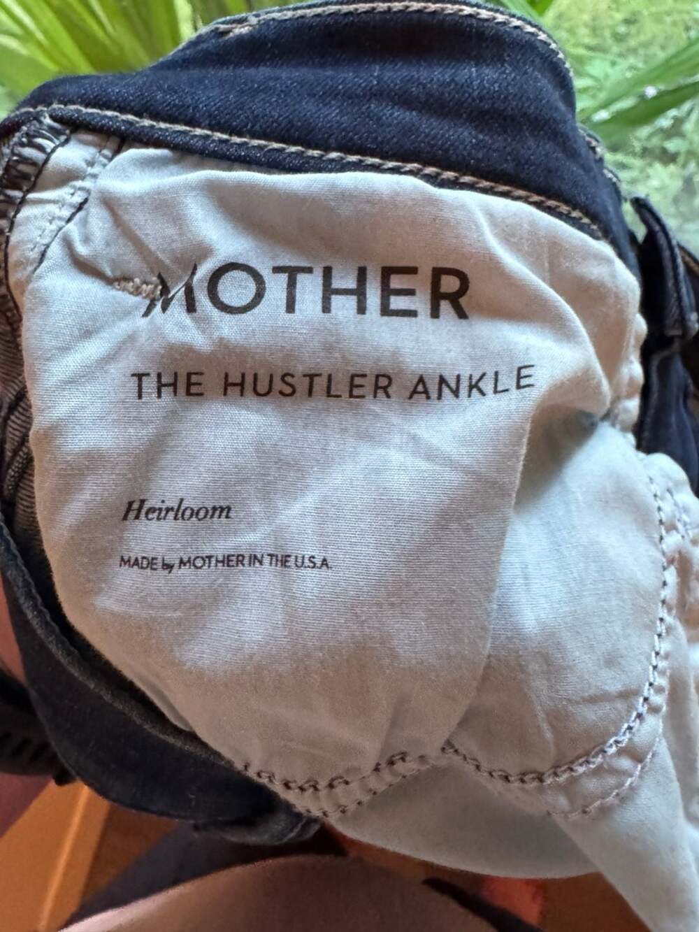 MOTHER The Hustler Ankle High Rise Flare Jeans in Heirloom